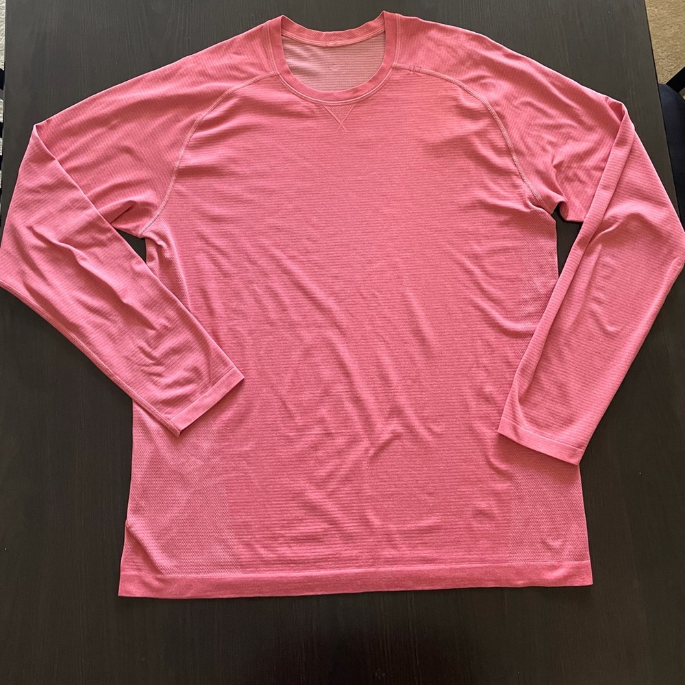 Lululemon Men’s XL Metal Vent Tech Long Sleeve